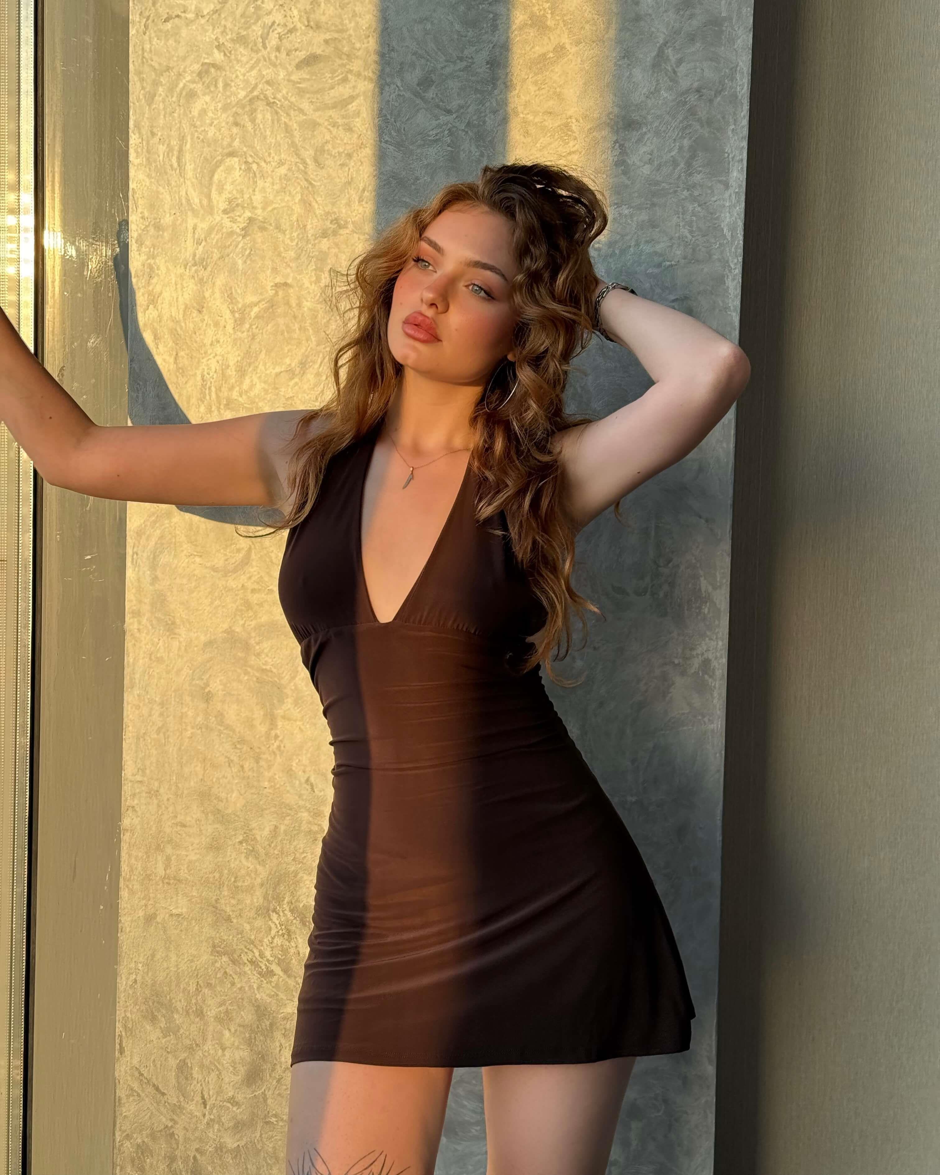 CASSANDRA BROWN BOYUNDAN BAĞLAMALI ELBİSE