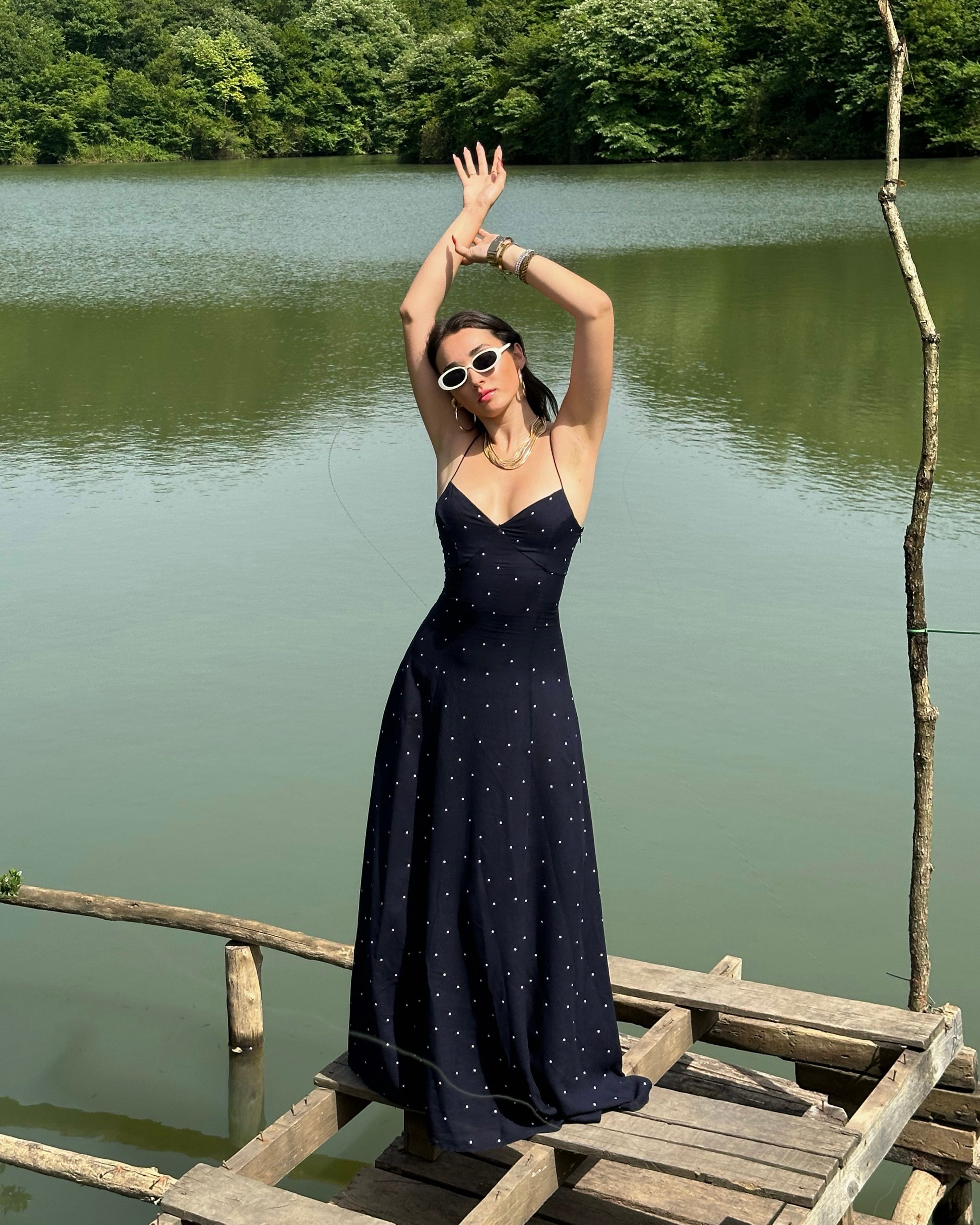 DASSE PUANTİYELİ UZUN ELBİSE