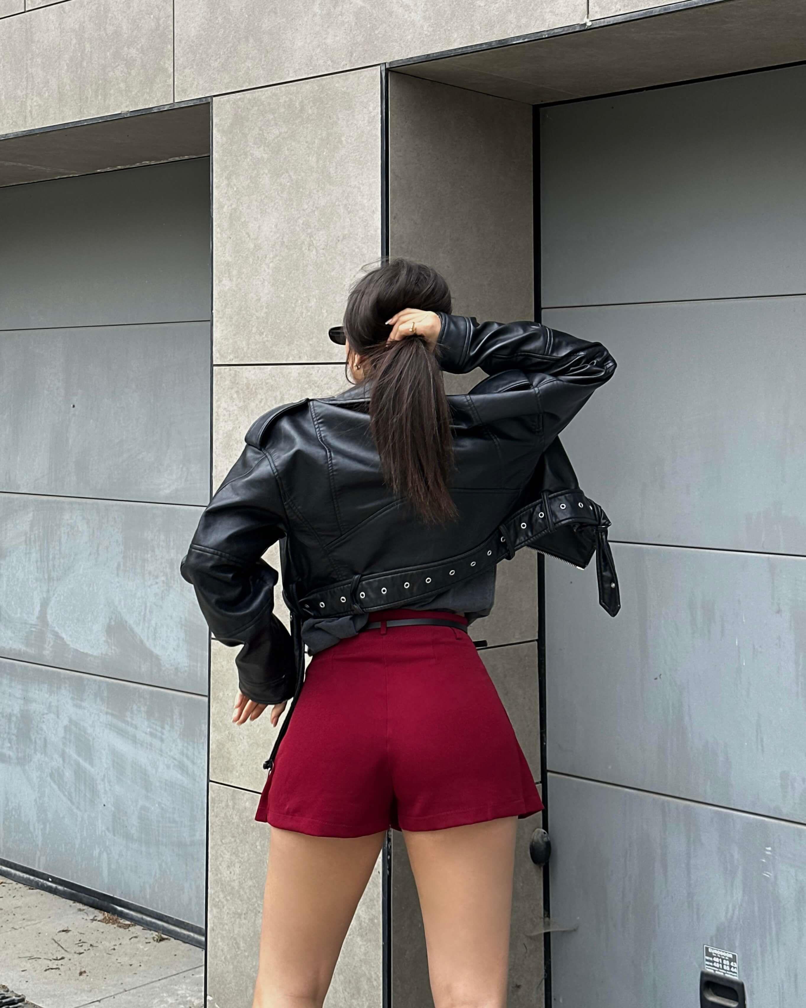 DIOSSA CLARET RED PİLE DETAY KEMERLİ ŞORT