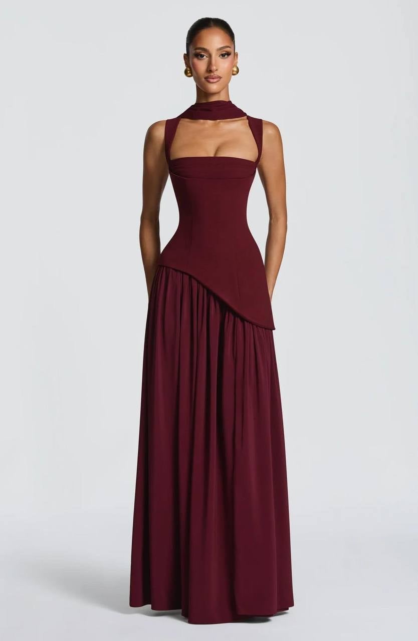 RİOMA SIRT DETAYLI MAXİ BOY ELBİSE BORDO