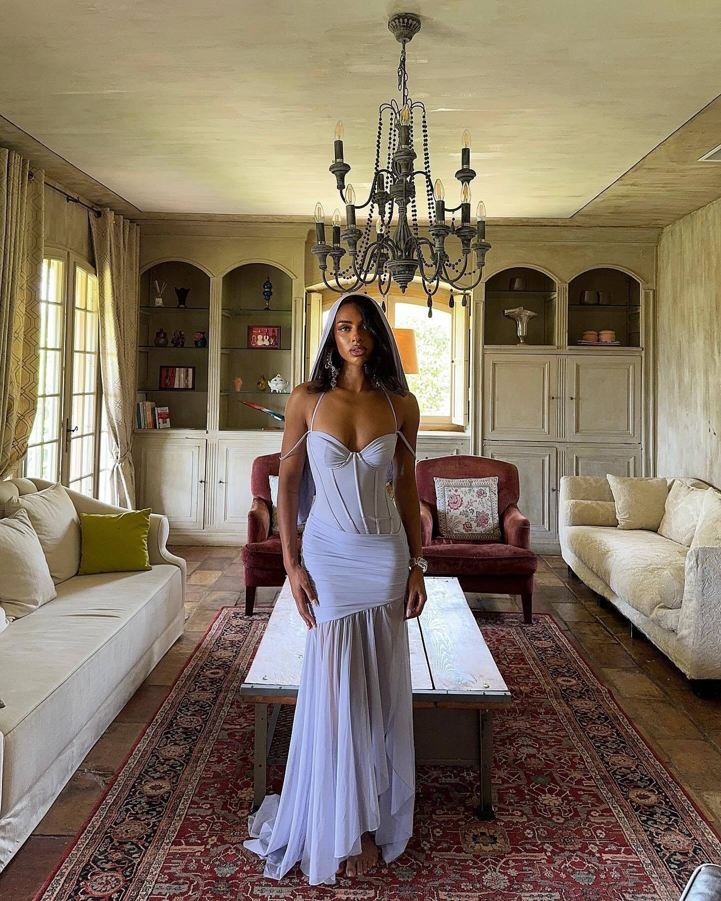 SOLFERA BEYAZ TÜL ELBİSE