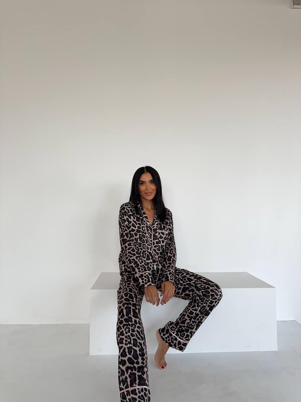 İpek Saten Pijama Leopar