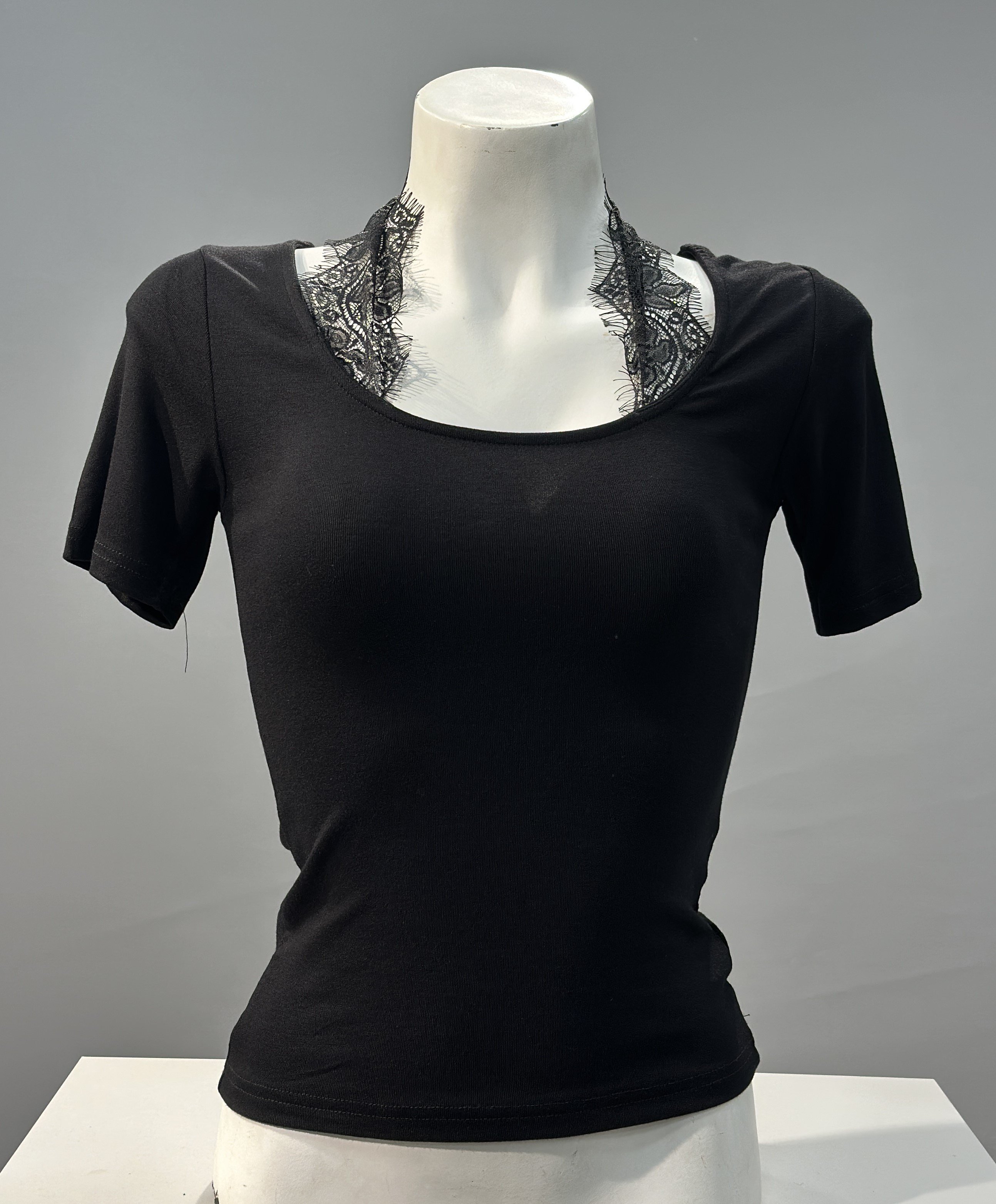 OLIVE-1560 BOYUN DANTEL BODY SİYAH