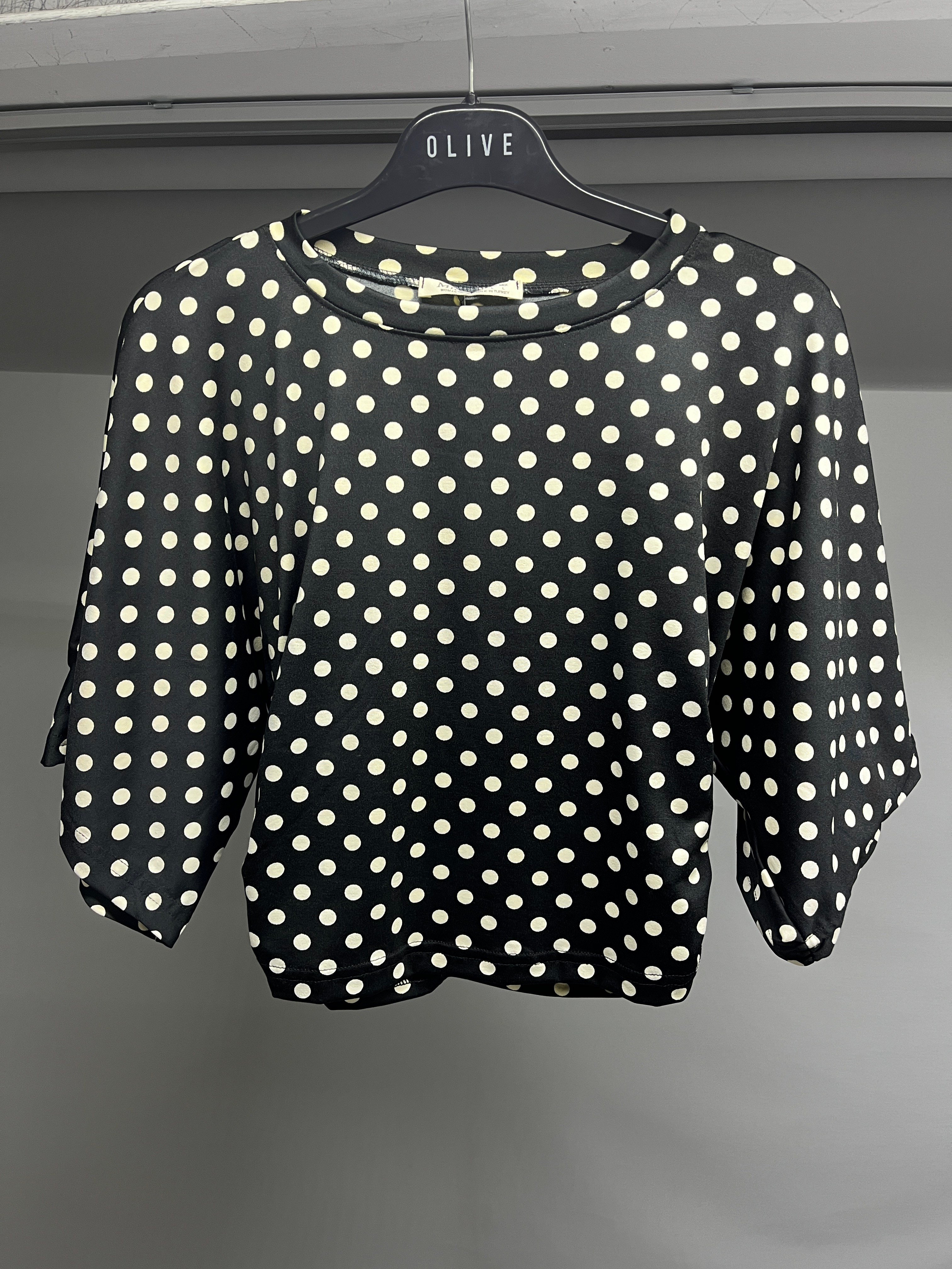 OLIVE-1595 PUANTİYE BÜZGÜ TSHIRT SİYAH