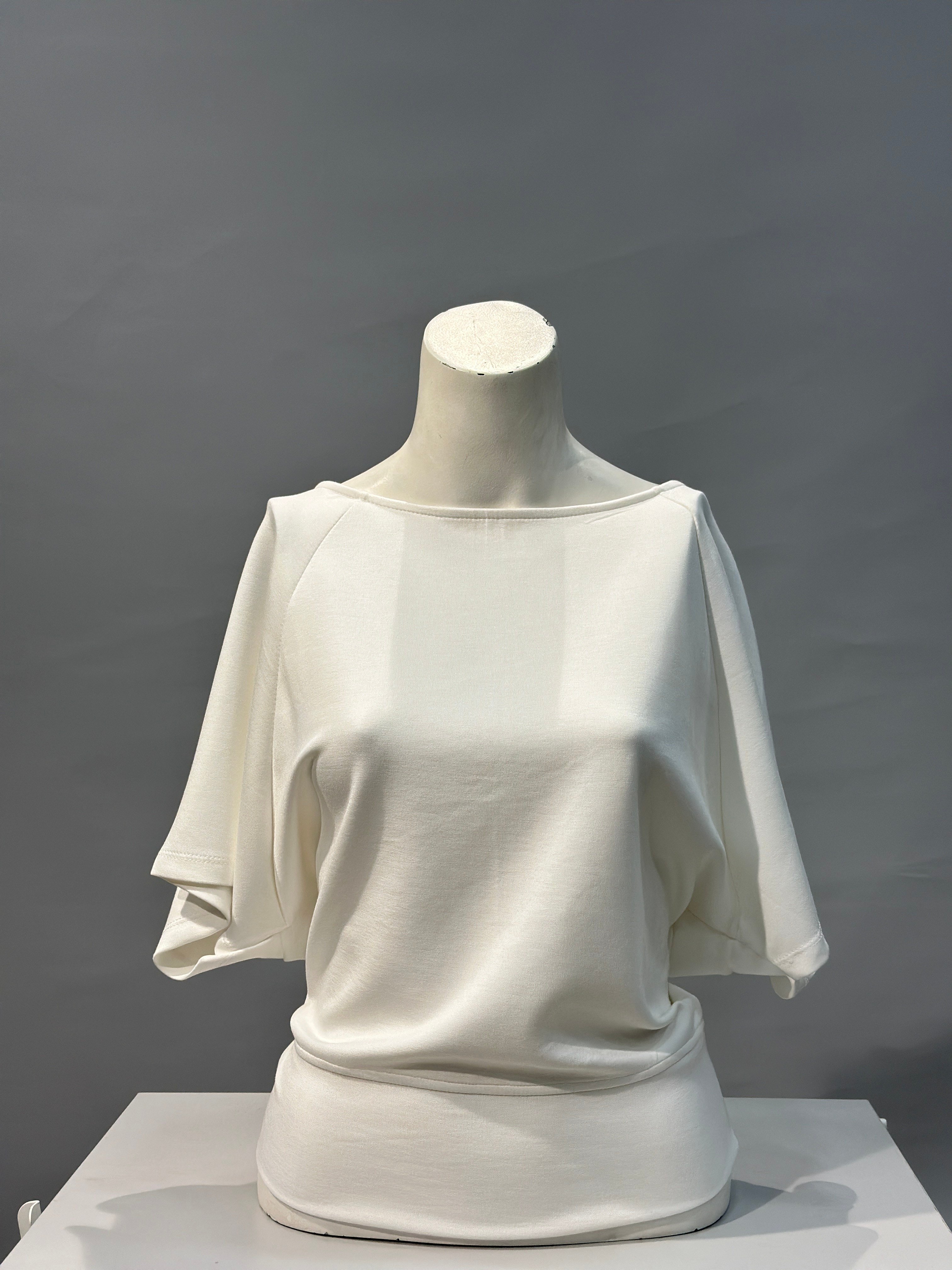 OLIVE-4533 YARASA KOL TSHIRT BEYAZ