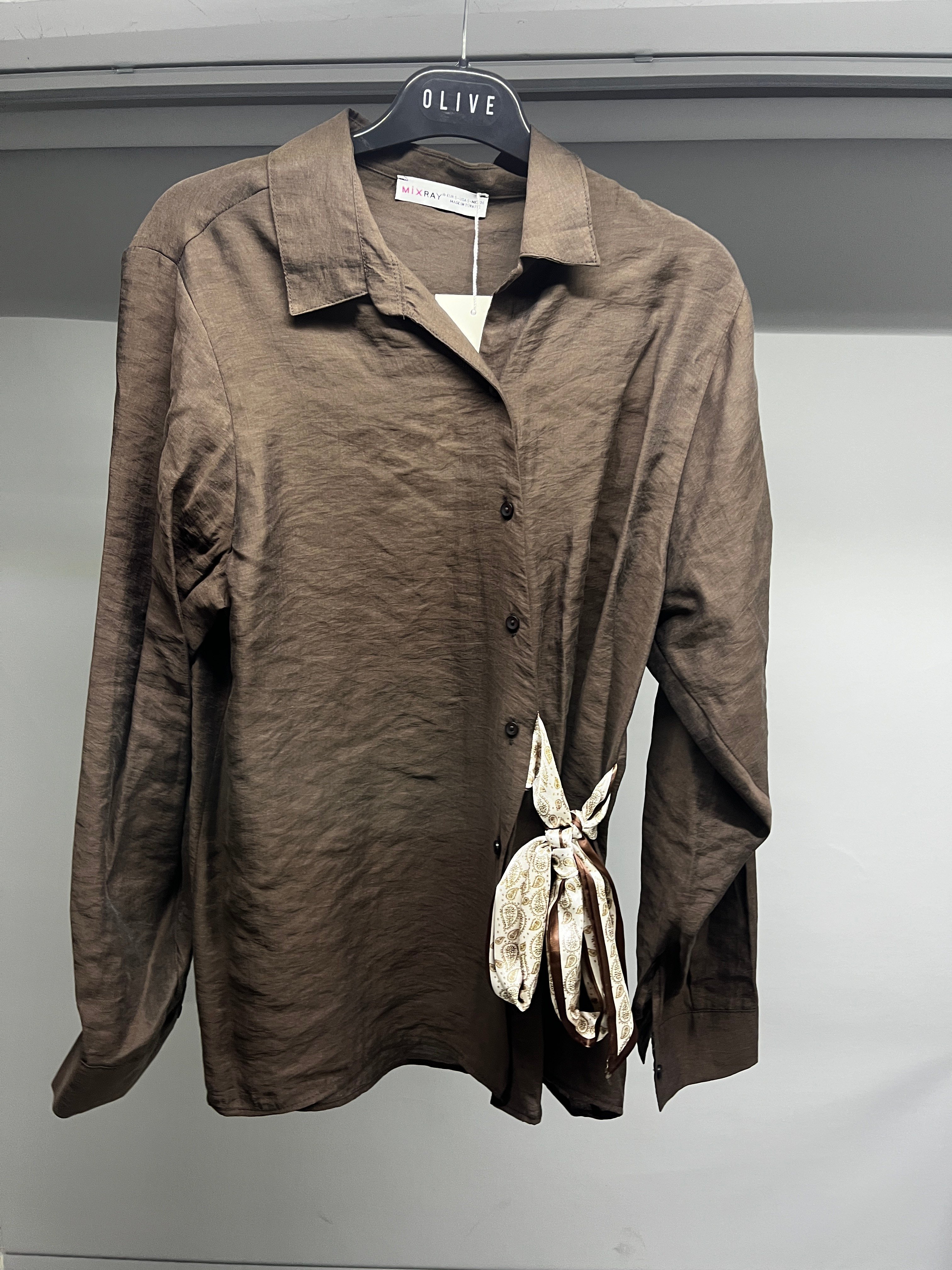 OLIVE-4859 FULAR BAĞ. BLUZ KAHVE