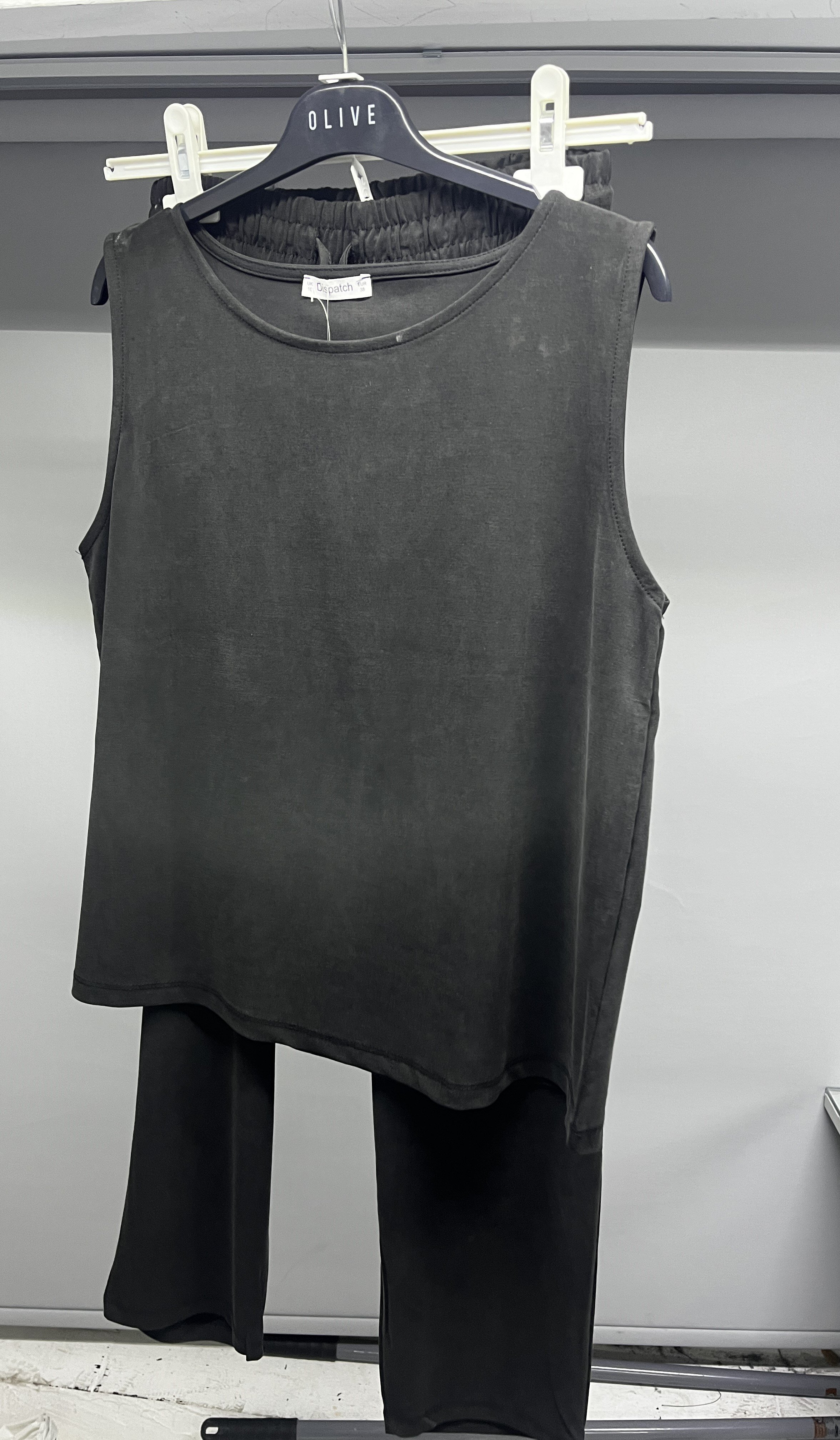 OLIVE-4892 PİKE KOLSUZ MODAL TAKIM SİYAH
