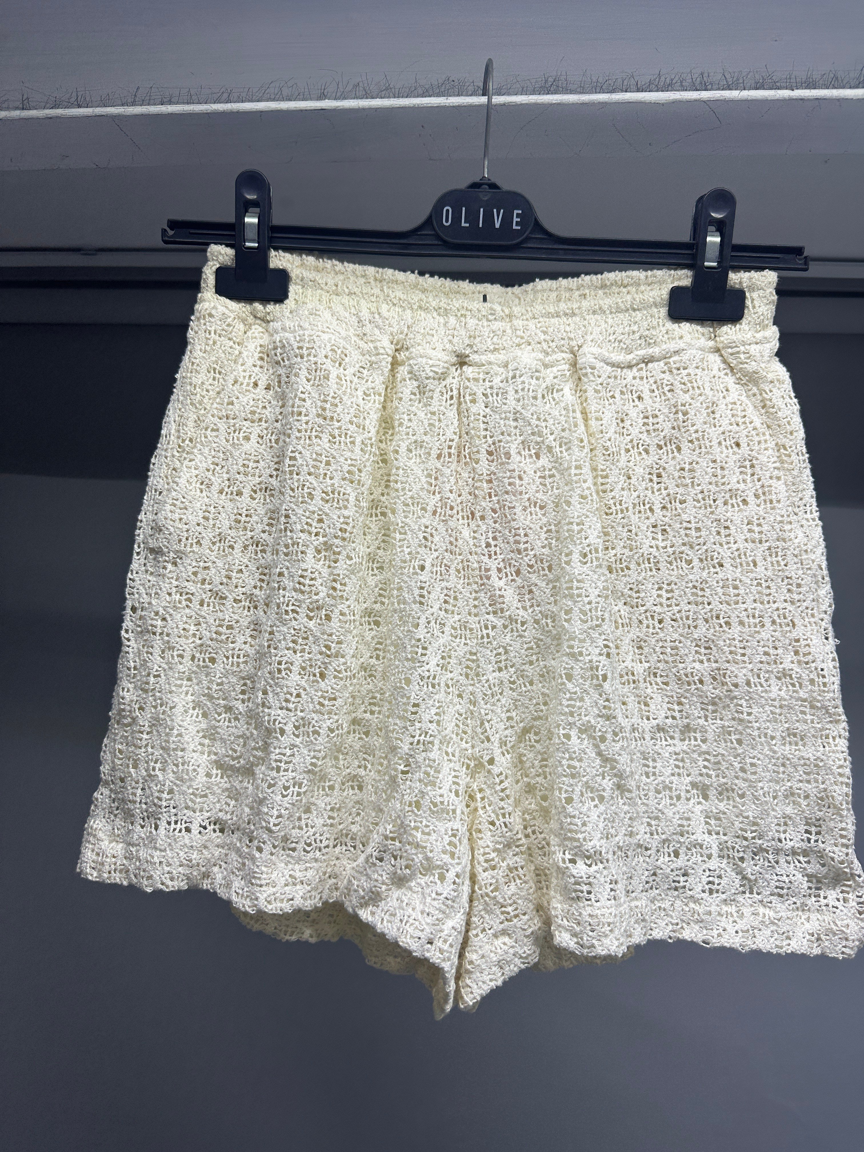 OLIVE-T02350 ŞORT EKRU