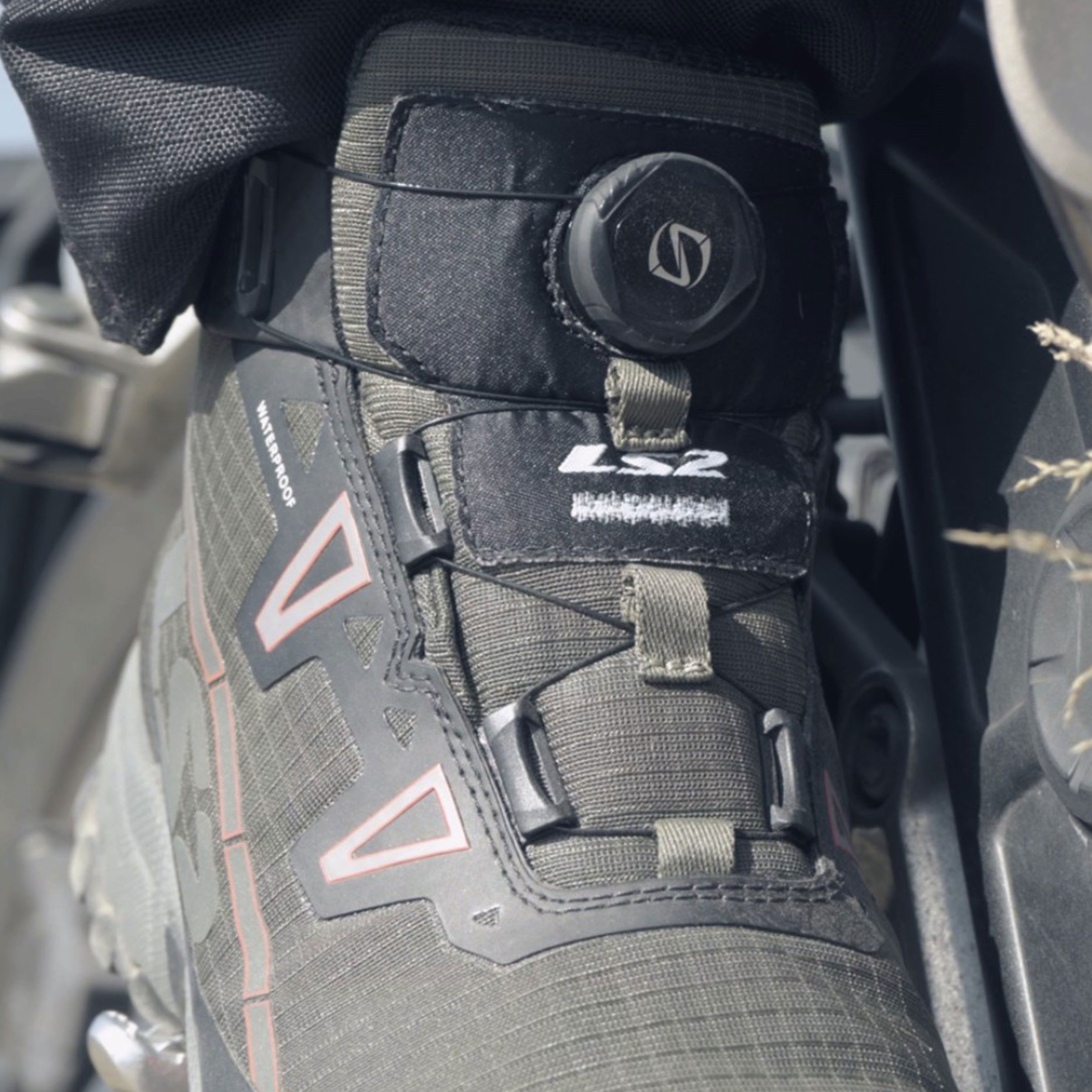 LS2 Trekker Waterproof Yeşil Bot | Su Geçirmez Touring BotLs2 Trekker Waterproof Yeşil Bot