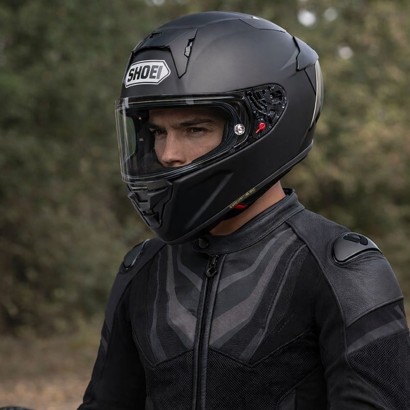 Shoei X-Spirit Pro 02 FIM Mat Siyah Kask | ECE 22.06 & FIM 2Shoei X-Spirit Pro 02 FIM Mat Siyah Kask
