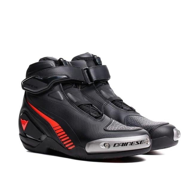 Dainese Superya Ayakkabı Siyah Kırmızı | Magnezyum SliderDainese Superya Black Red Deri Ayakkabı