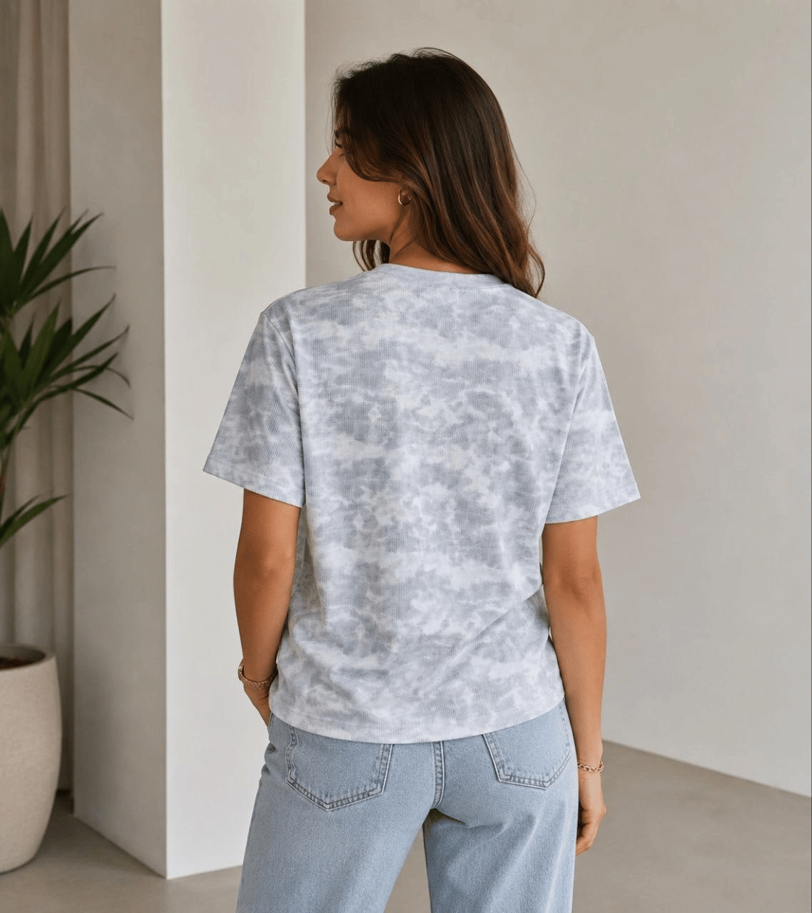Kadın Batik Desenli Tişört Bisiklet Yaka Kısa Kol Regular Fit T-shirt - Gri