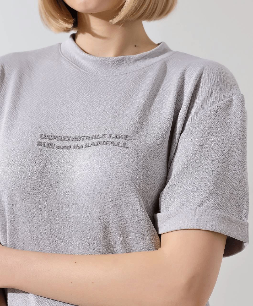 Kadın Bisiklet Yaka Baskılı Slim Fit T-Shirt - Boyalı Gri