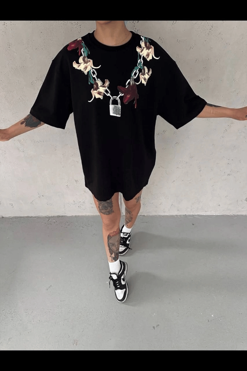 Kadın Kısa Kol Yazlık Tişört Bisiklet Yaka Baskılı Oversize T-Shirt - Siyah