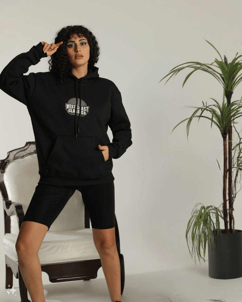Kadın Oversize Kapüşonlu Cepli Baskılı 3 İplik Pamuklu Hoodie Sweatshirt - Siyah