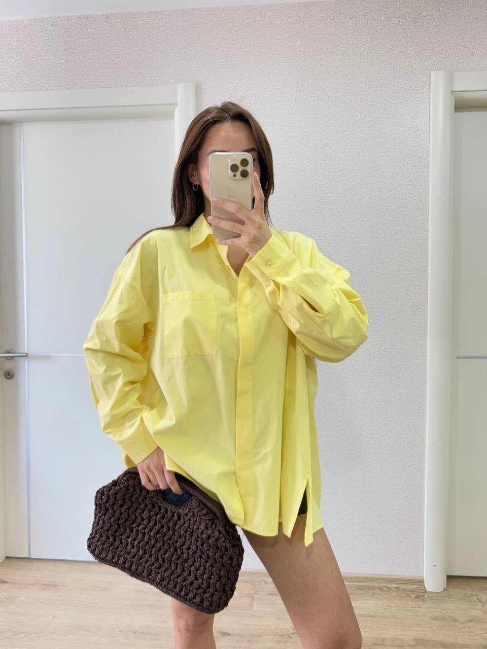 Kadın Oversize Pens Detaylı Cepli Yırtmaçlı Rahat Kalıp Poplin Gömlek - Sarı