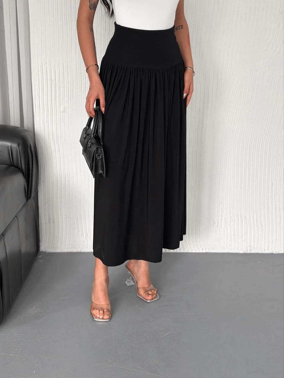 Sandy Uzun Beli Lastikli Yüksel Bel Etek Yazlık - Siyah