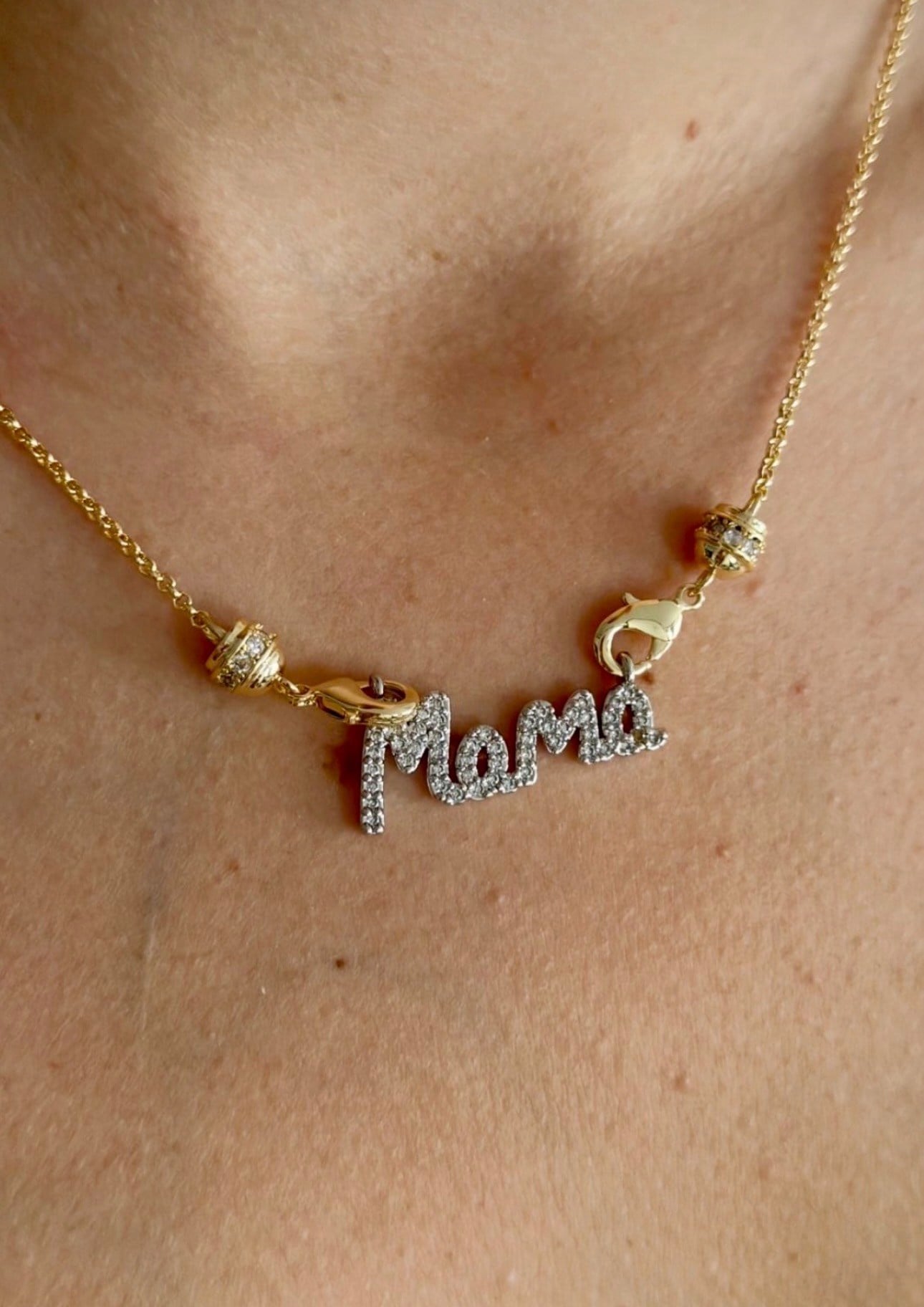 “Mama” görselli Vip marka model