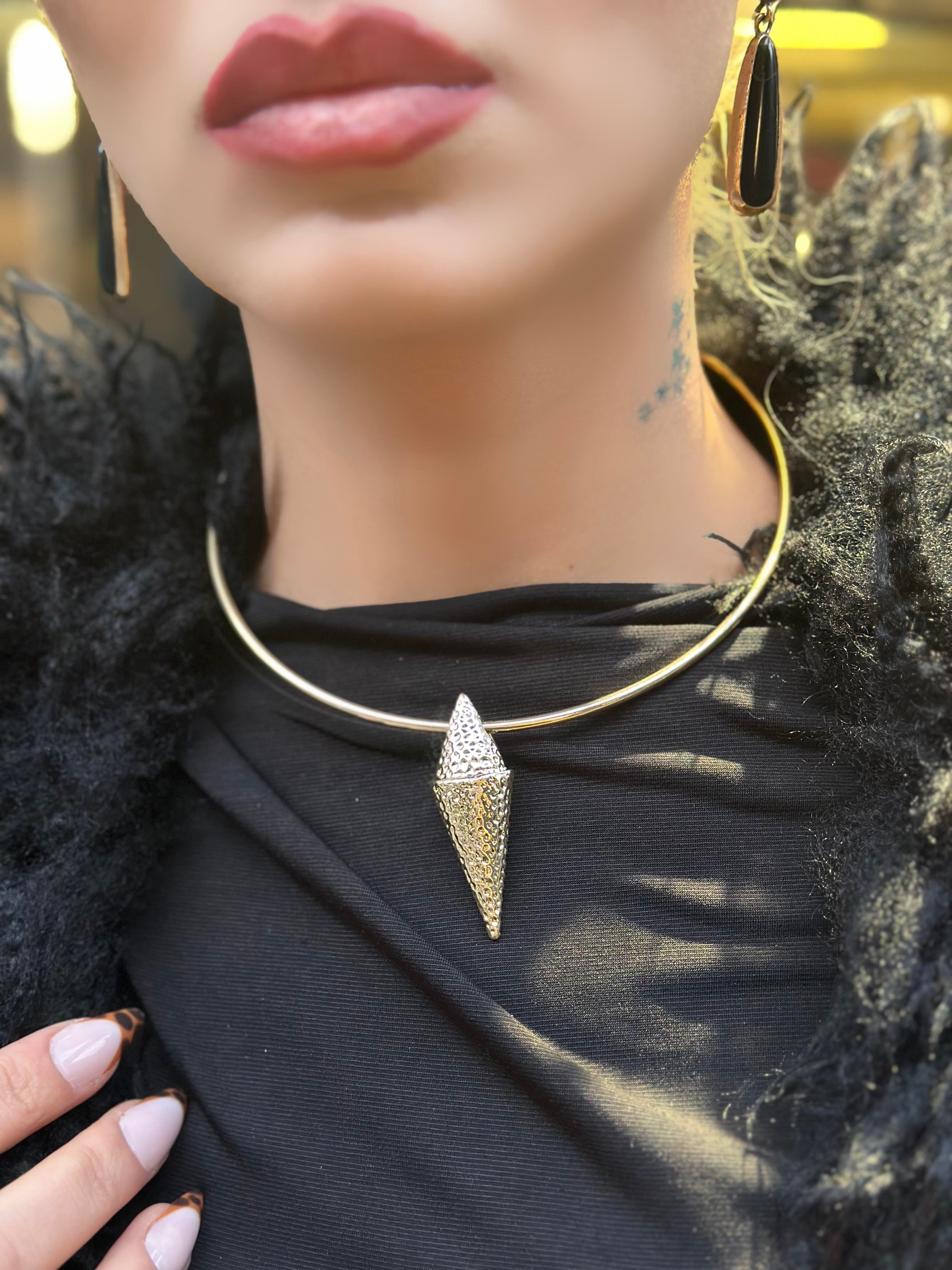 Choker kolye