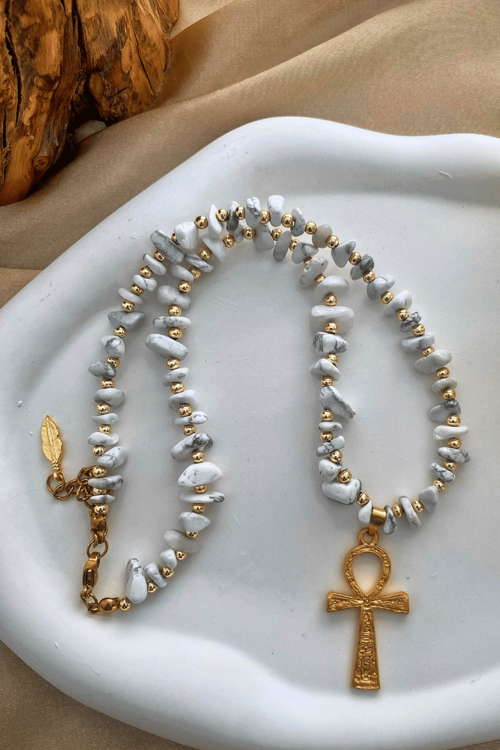 . - Ankh Kolye
