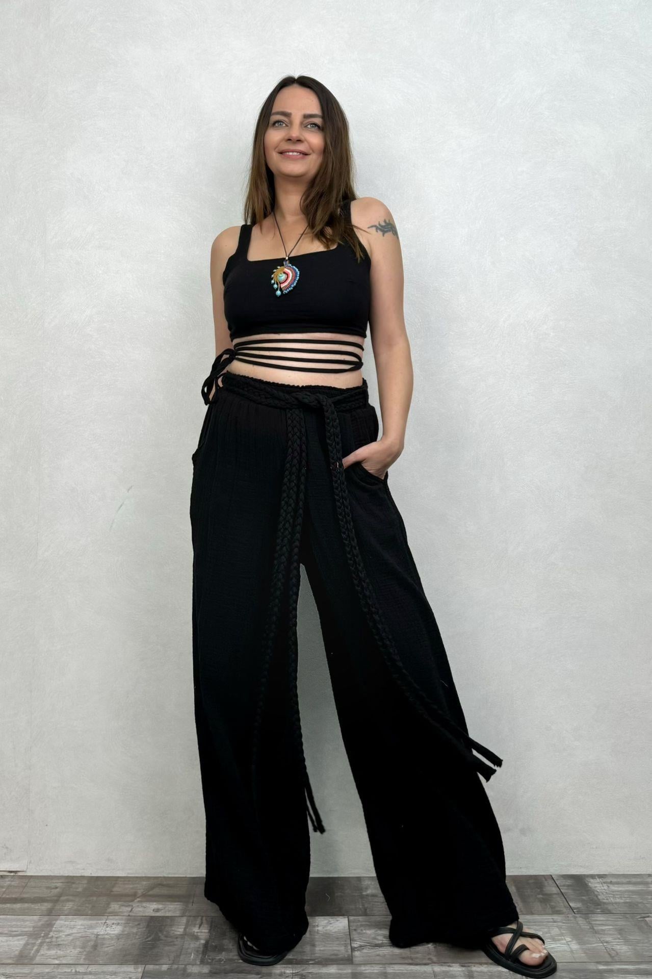 Bess Müslin Dolamalı Crop - Siyah