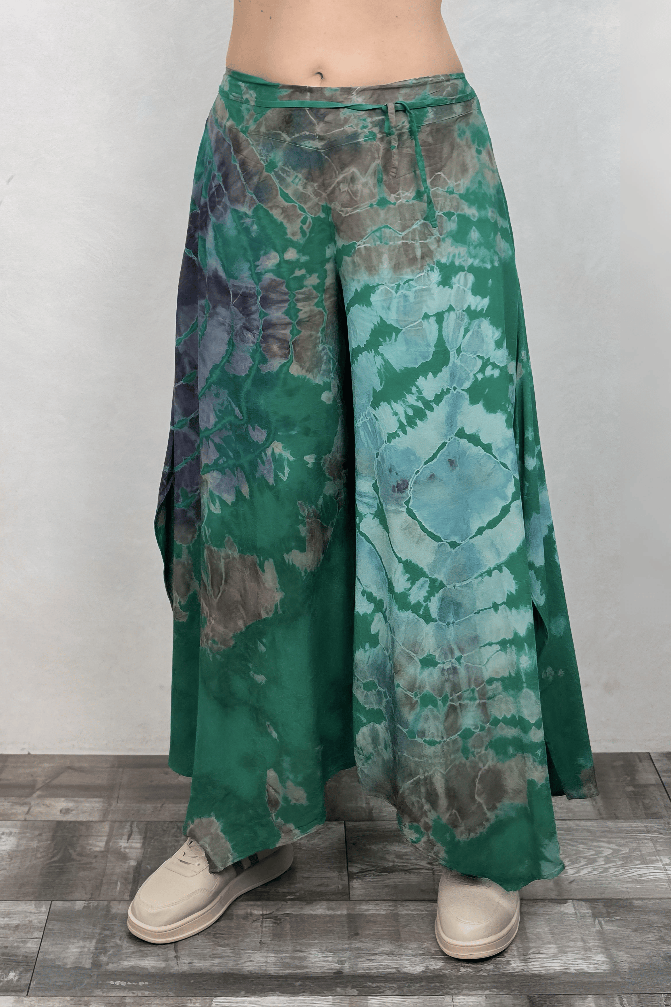 . - Yırtmaçlı Batik Pantolon - Yeşil