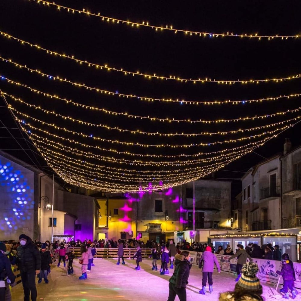 10 metre Eklenebilir İP Led Günışığı Beyaz Flaşlı Yeşil Kablo