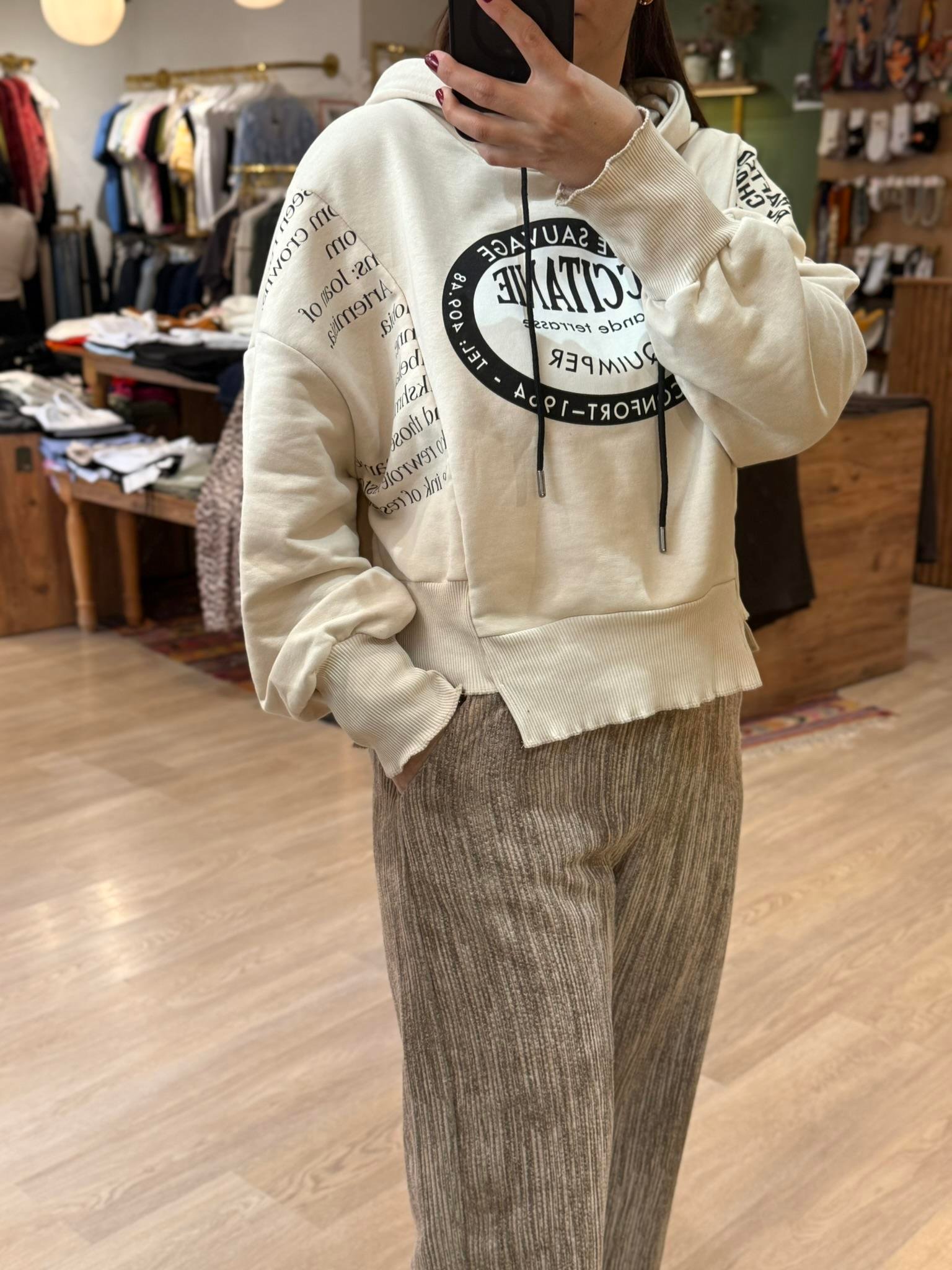 Detaylı Sweatshirt