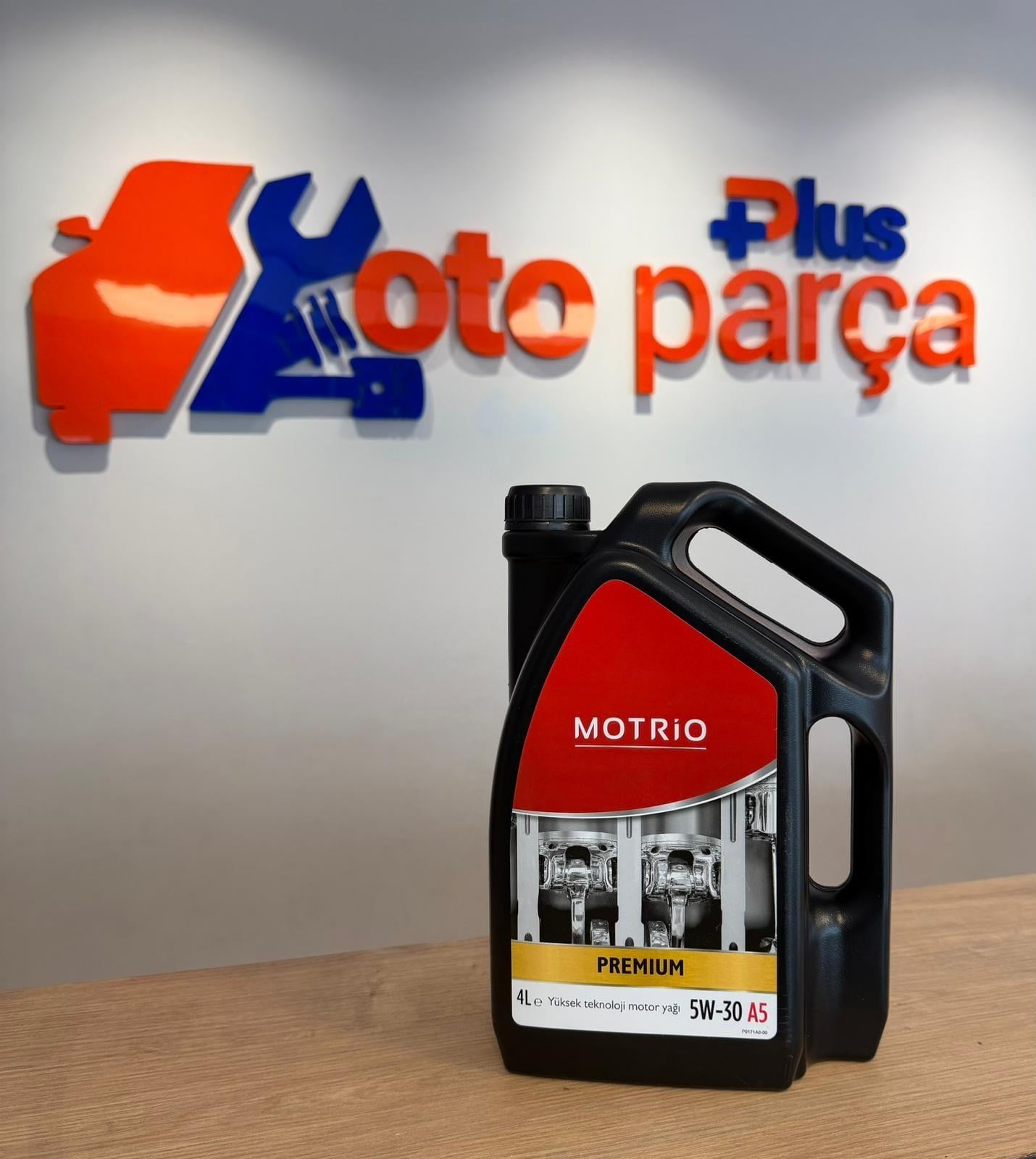 MOTRİO PREMİUM 5W30 4 LİTRE