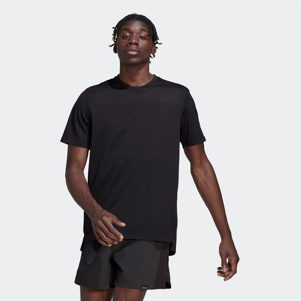 ADIDAS ERKEK T-SHIRT HD3577