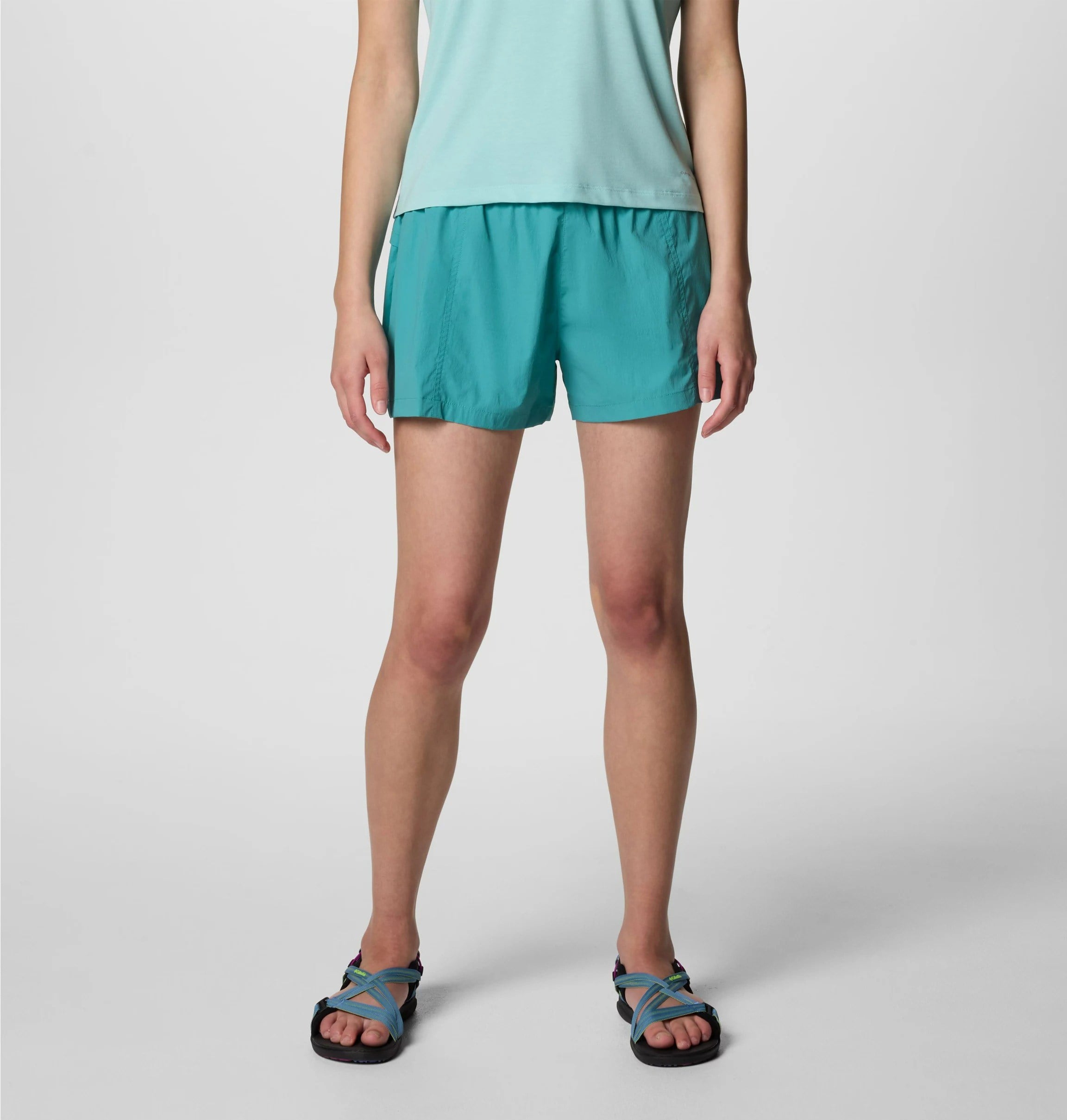COLUMBIA BOUNDLESS TREK KADIN ŞORT 2073121-330