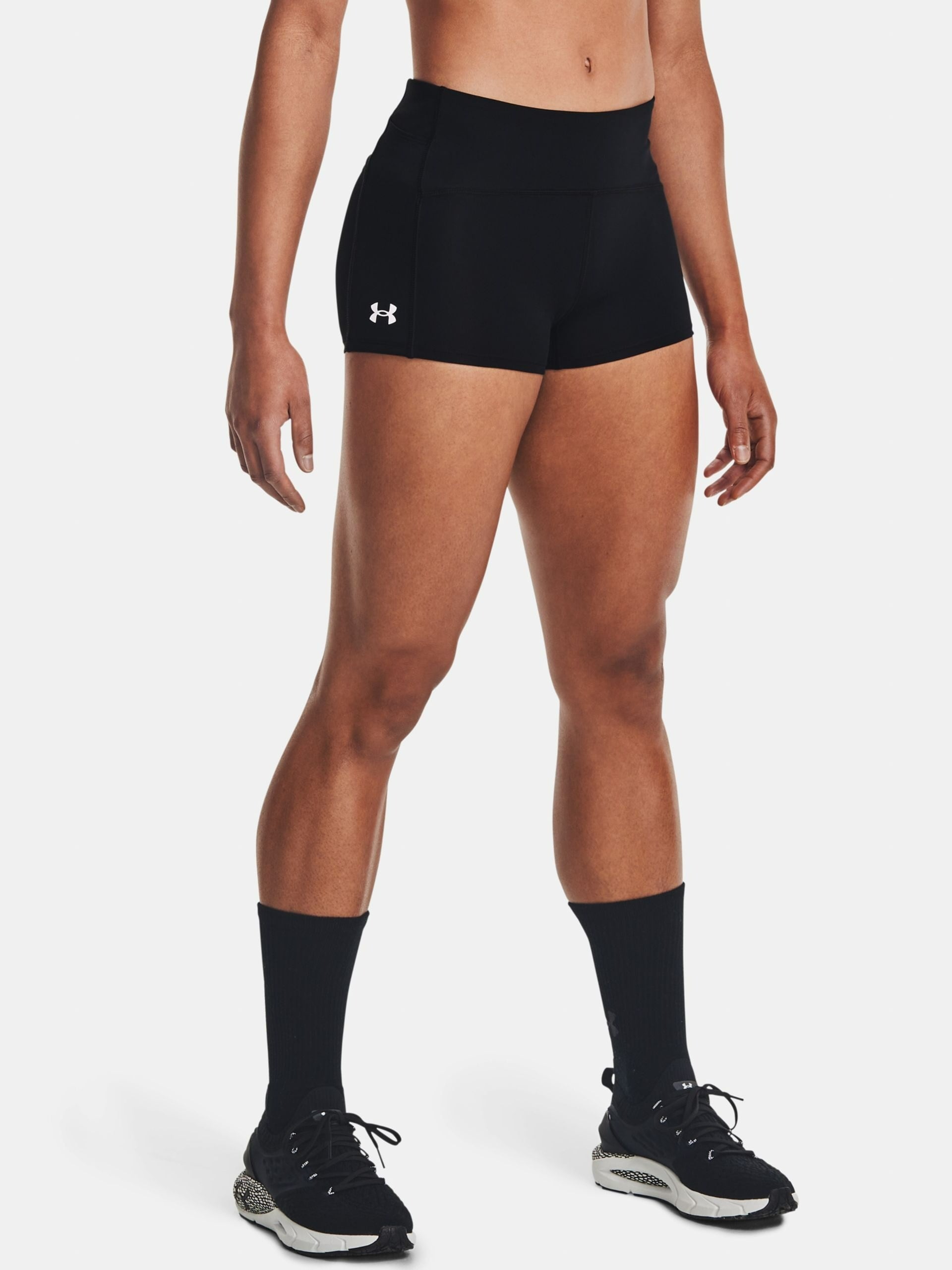UNDER ARMOUR KADIN ŞORT 1356209-001