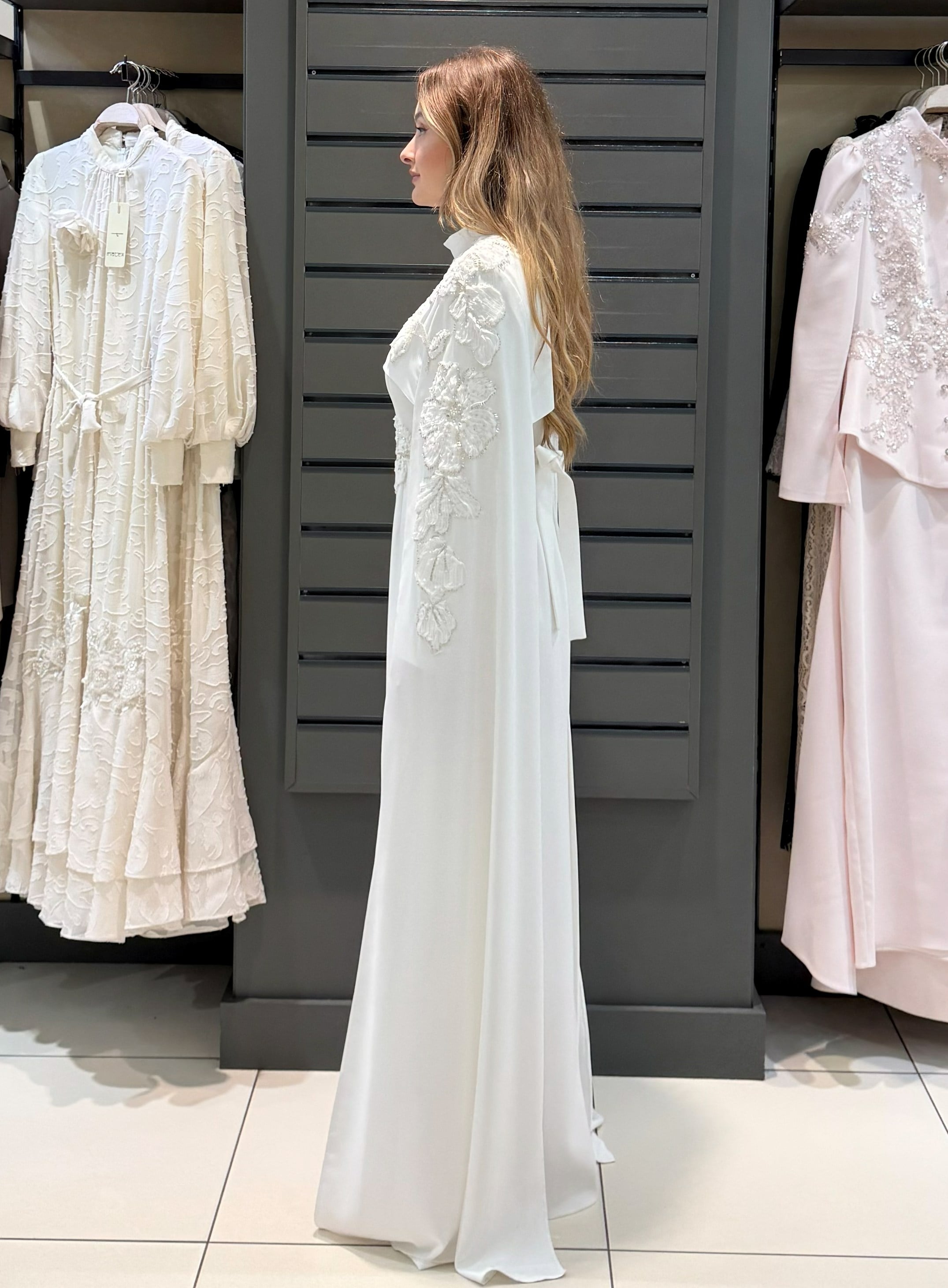 ALEYNA ABİYE EKRU