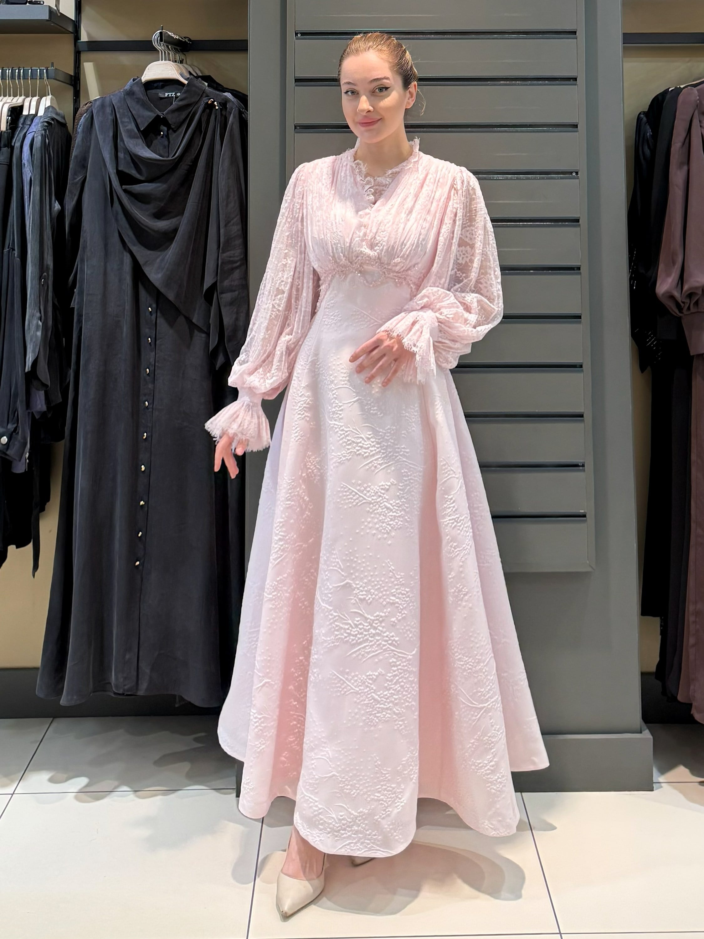 ÖZEL TASARIM ELBİSE PEMBE