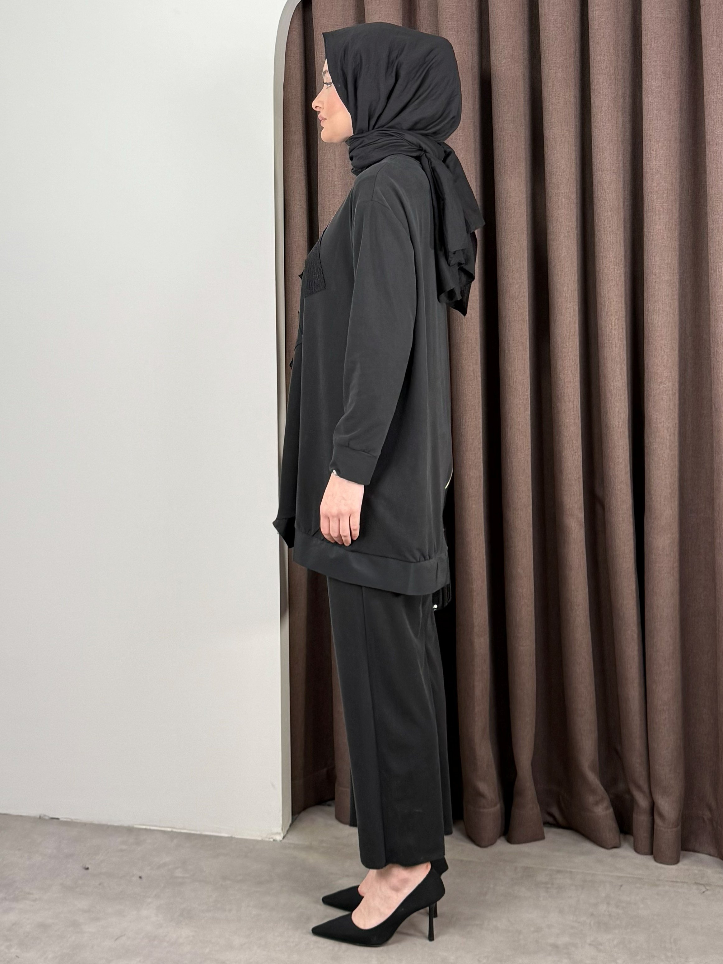 TASARIM TAKIM SİYAH