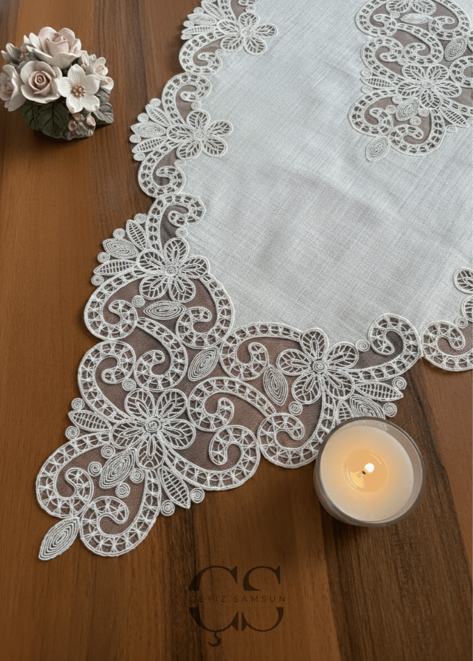 Fransız Güpürlü Salon Takımı - 5 Parça Set - Krem Güpür & Kumaş
