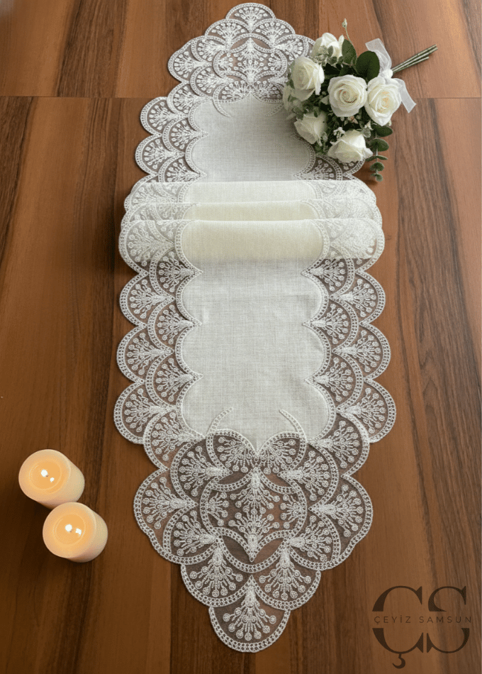 Fransız Güpürlü Salon Takımı - 5 Parça Set - Krem Güpür & Kumaş