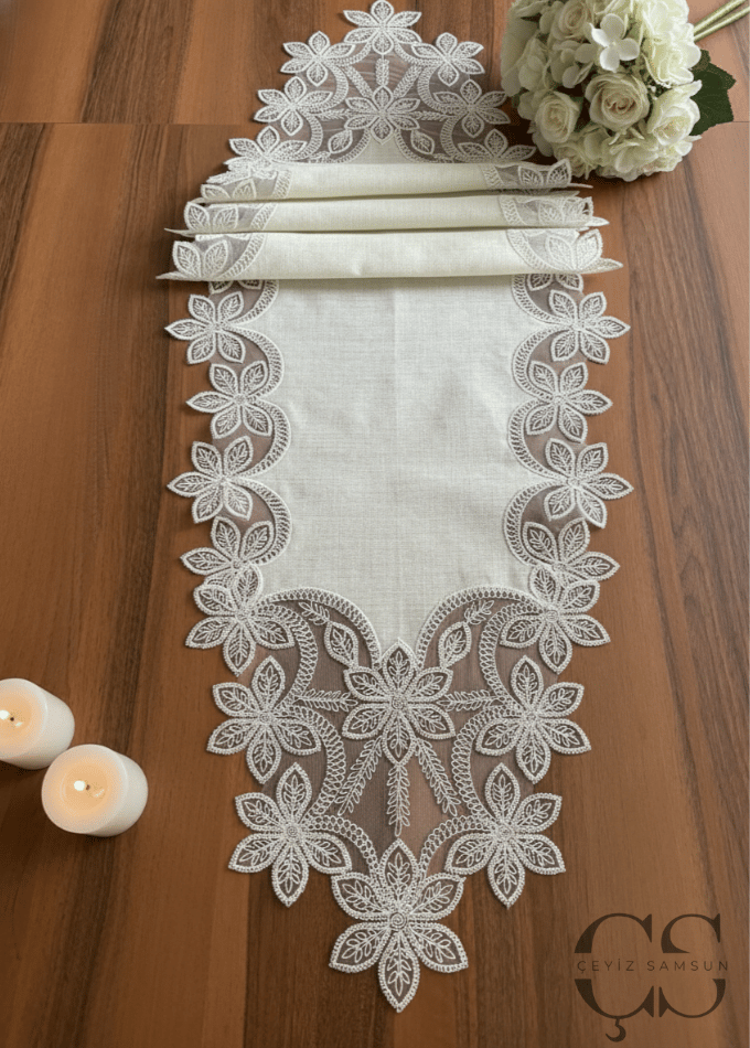 Gelincik Model Salon Takımı - 5 Parça Set - Kırık Beyaz Güpür & Kumaş