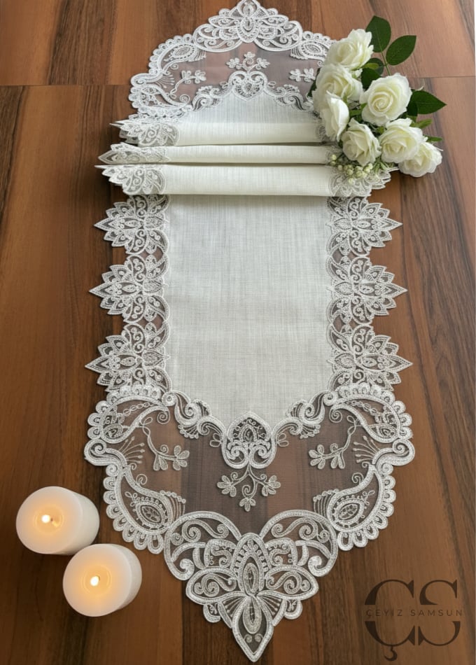 Victoria Model Salon Takımı - 5 Parça Set - Krem Güpür & Kumaş