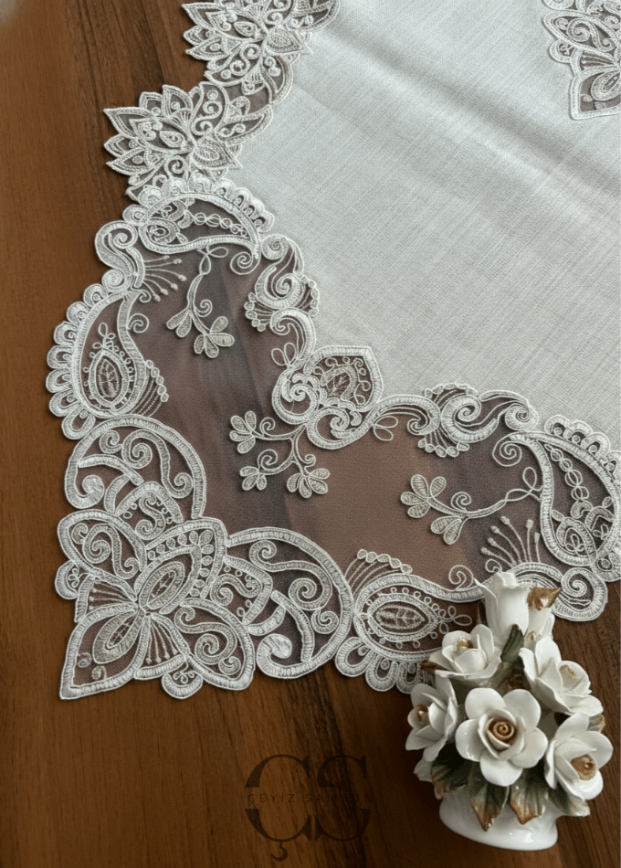 Victoria Model Salon Takımı - 5 Parça Set - Krem Güpür & Kumaş