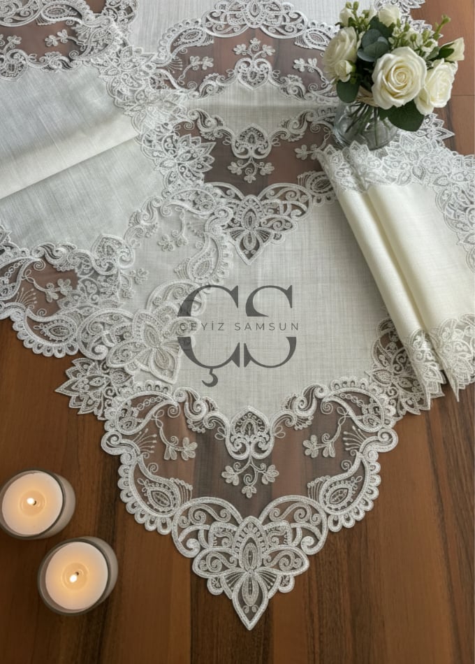 Victoria Model Salon Takımı - 5 Parça Set - Krem Güpür & Kumaş