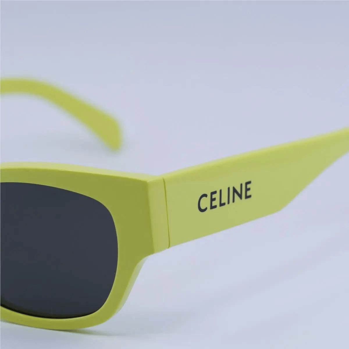 CELINE CL40197U 54
