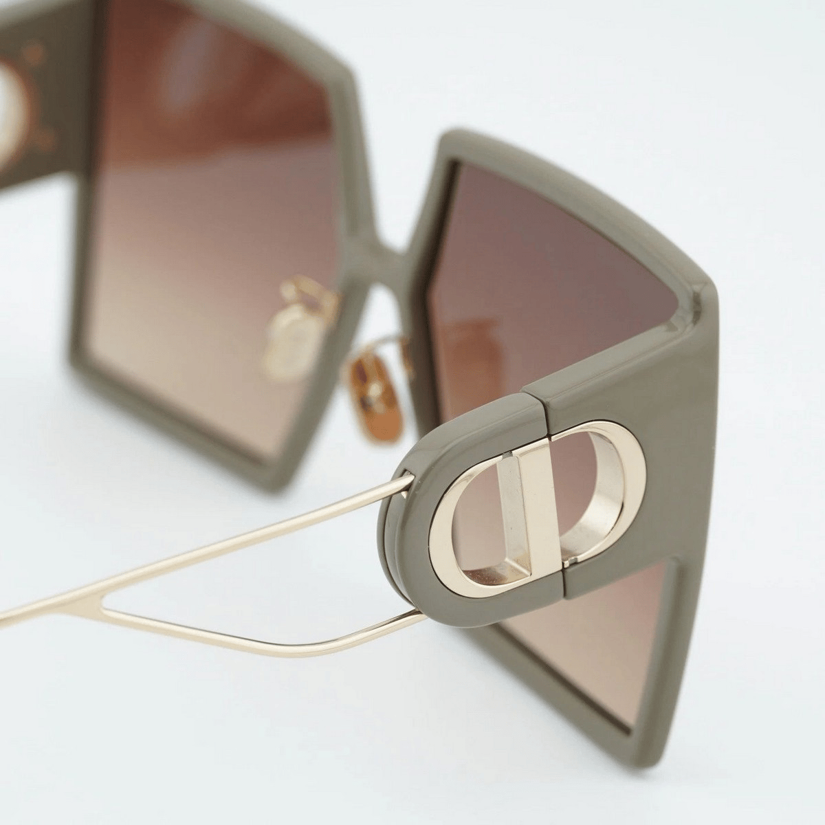 DIOR 30MONTAIGNE SU 58