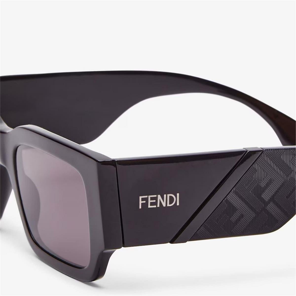 FENDI FE40131I 51