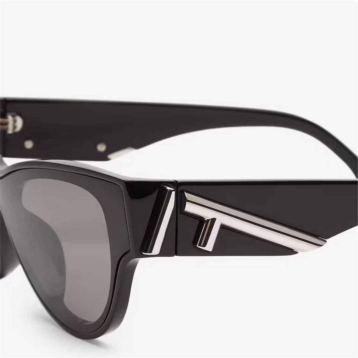 FENDI FE40135I 99