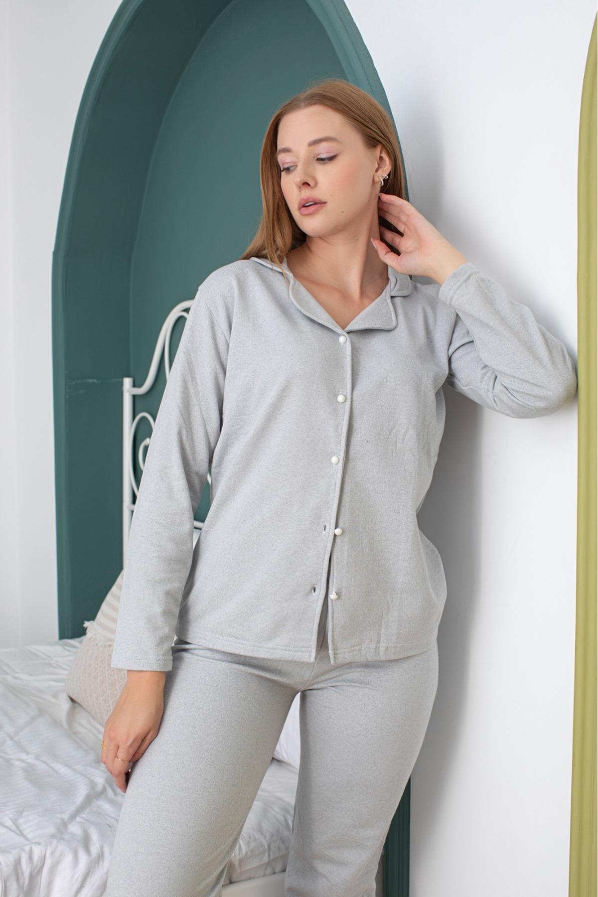 kadın gri gömlek yaka düğmeli pijama takım