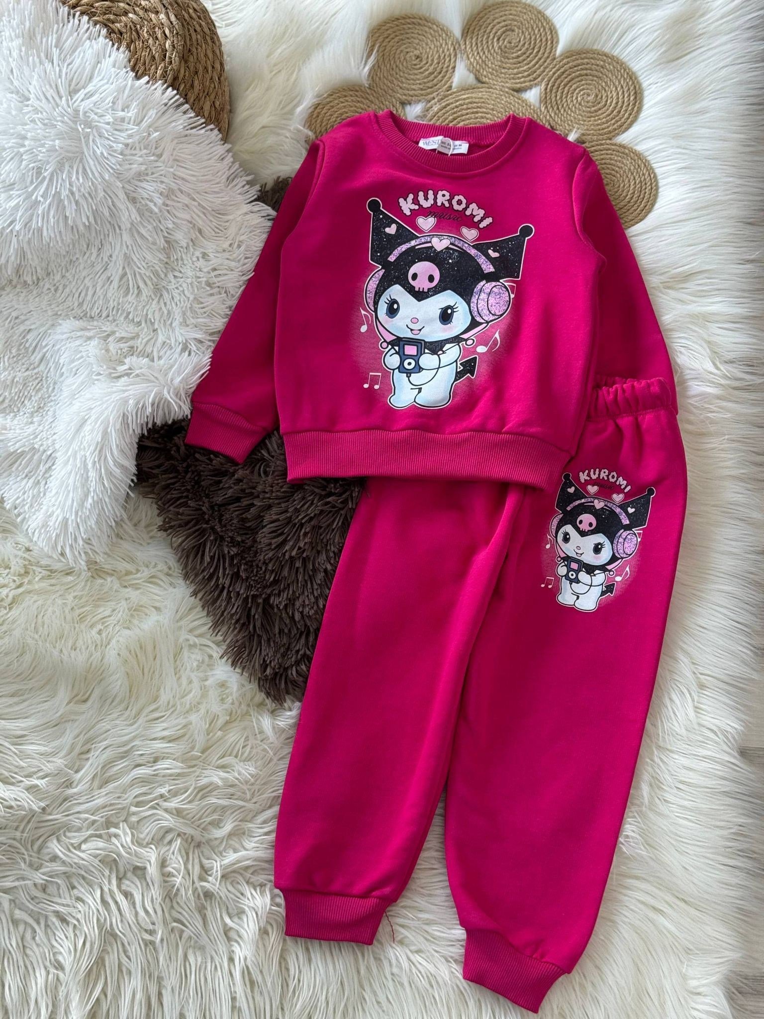 PEMBE KUROMİ KIZ ÇOCUK TAKIM 2-8 YAŞ