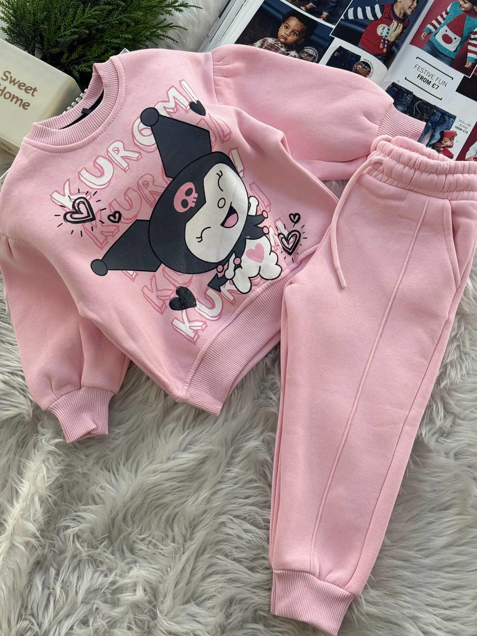 PEMBE KUROMİ TAKIM