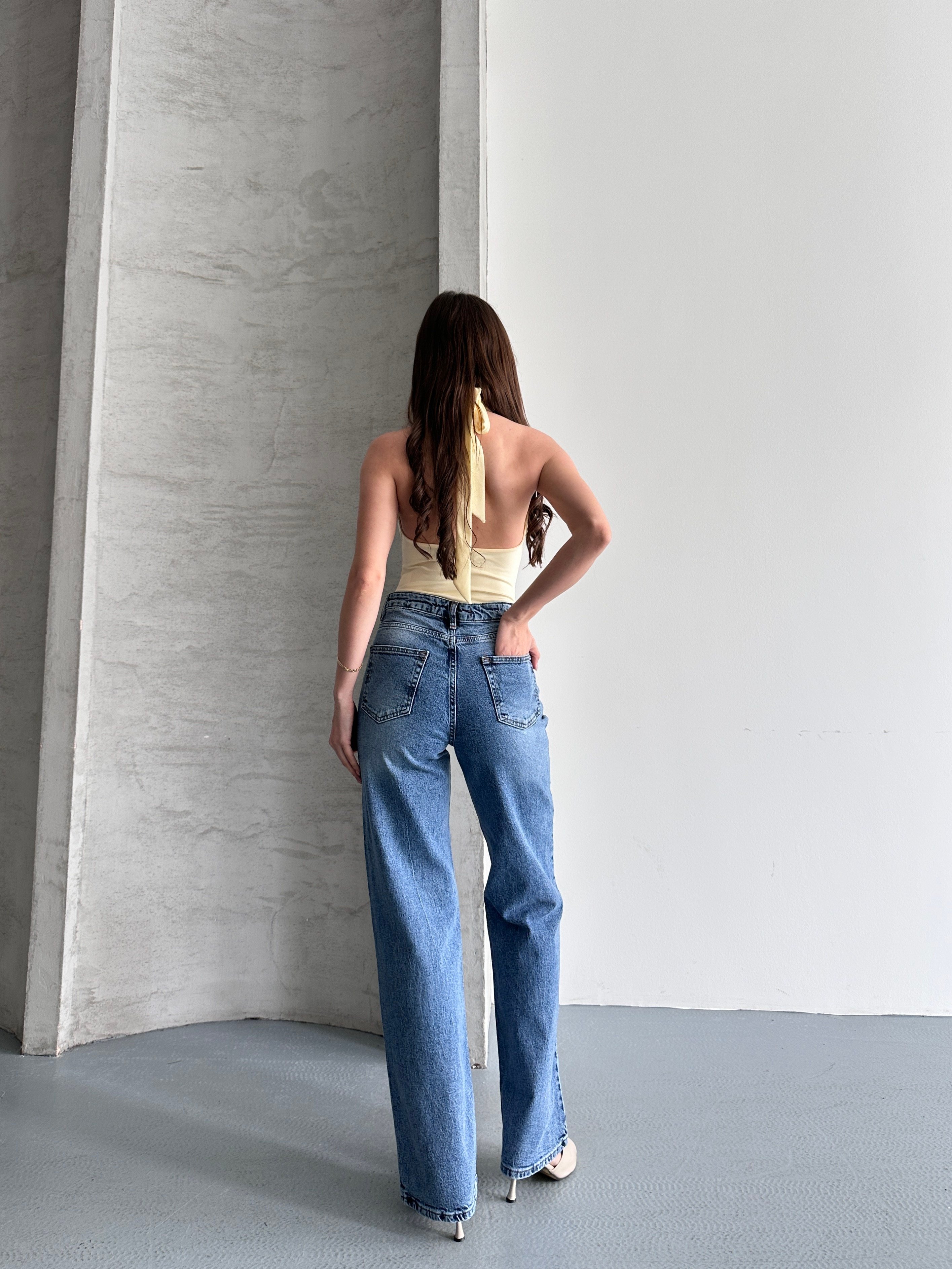 Nakış Detaylı Premium Jean