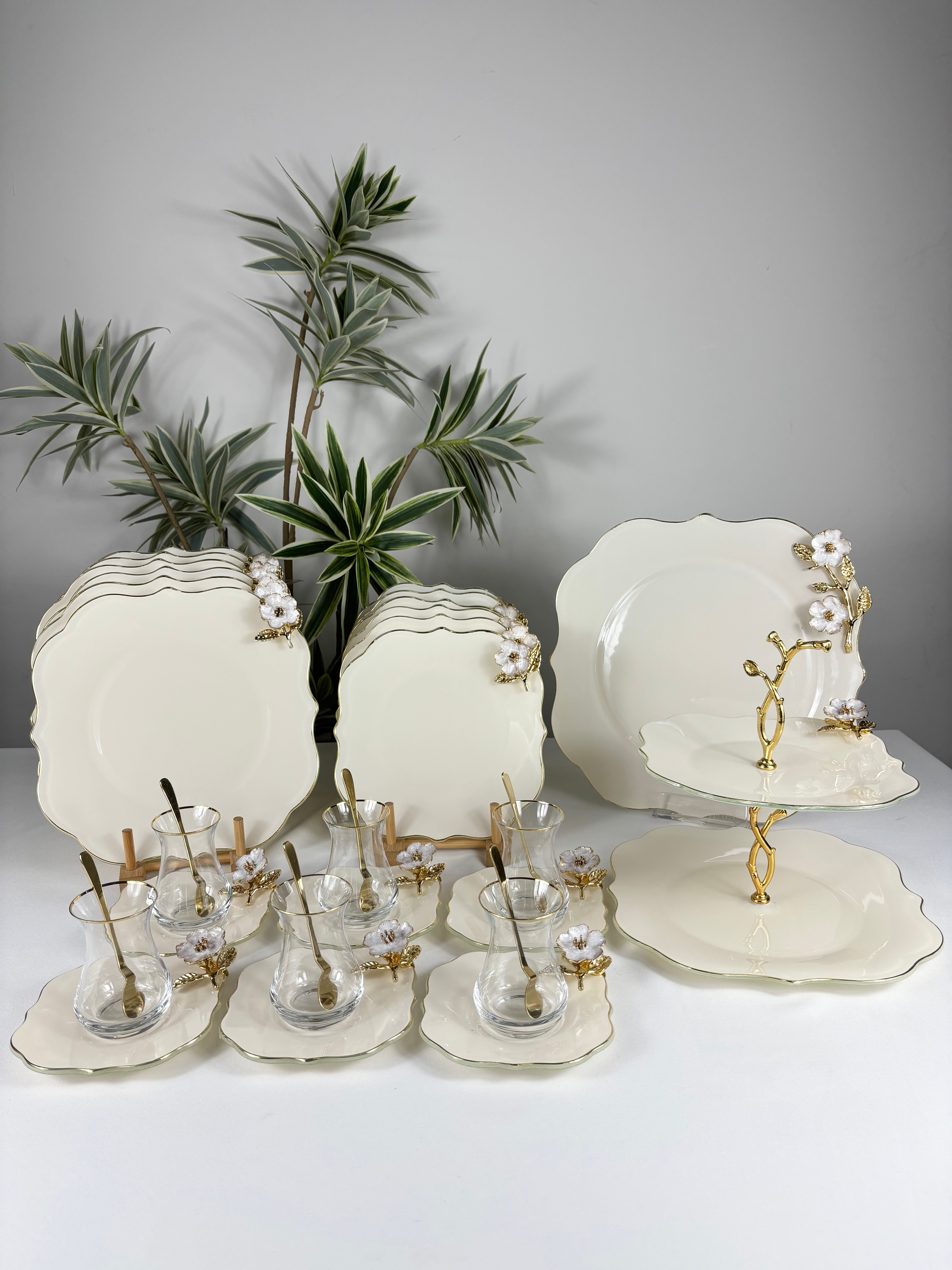 Glore Lotus Altın Çiçek Sedef 34 Parça Çay Vakti